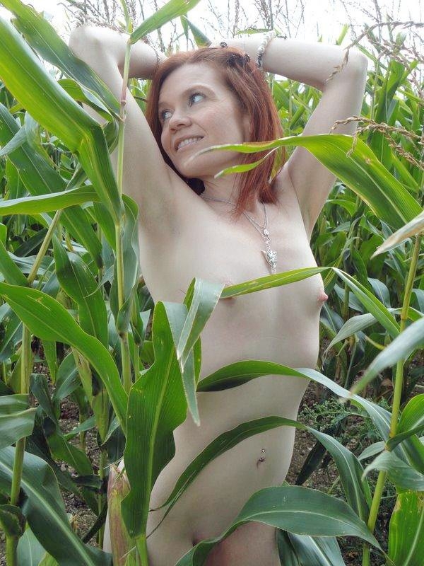 redhead poses in corn field; Amateur Outdoor Red Head Small Tits 