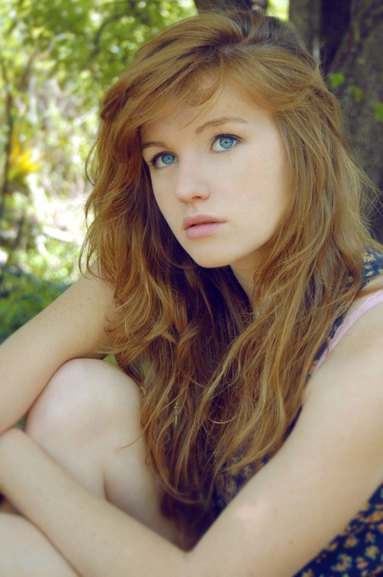 Chicks and Babes; Amateur Babe Red Head Teen SFW 